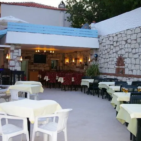 Pensjonat Doga Çeşme