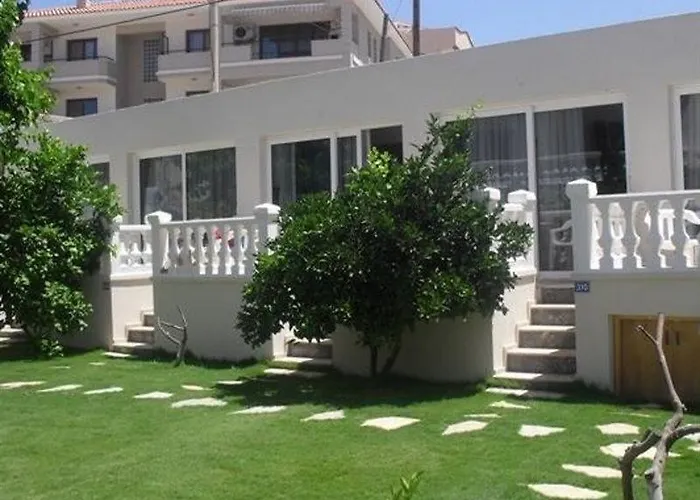 Pensjonat Doga Çeşme